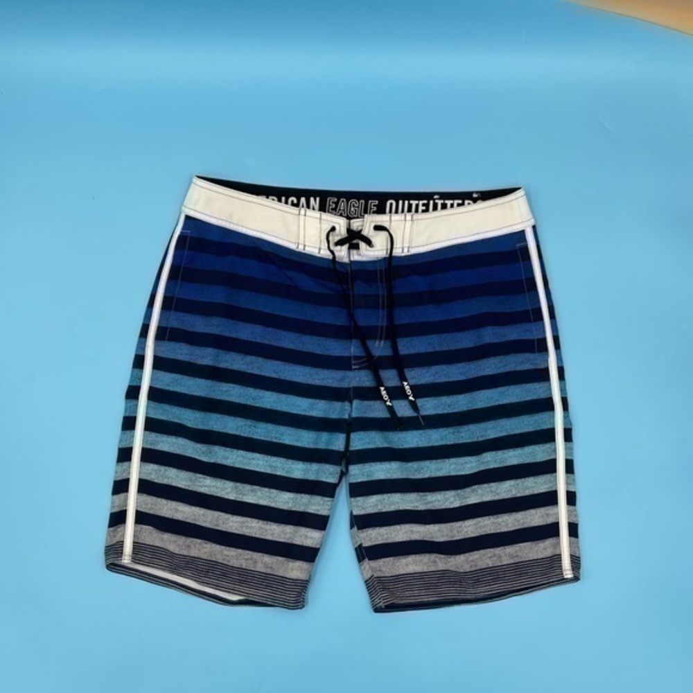 NWOT - American Eagle Board Shorts